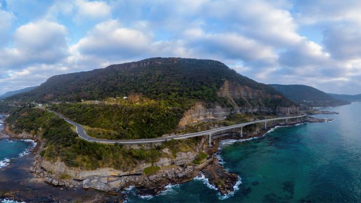 Sea Cliff Bridge, Clifton, NSW © Destination NSW