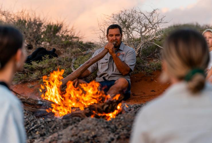 Wula Gura Nyinda Eco Cultural Adventures, Shark Bay, Western Australia © Tourism Australia